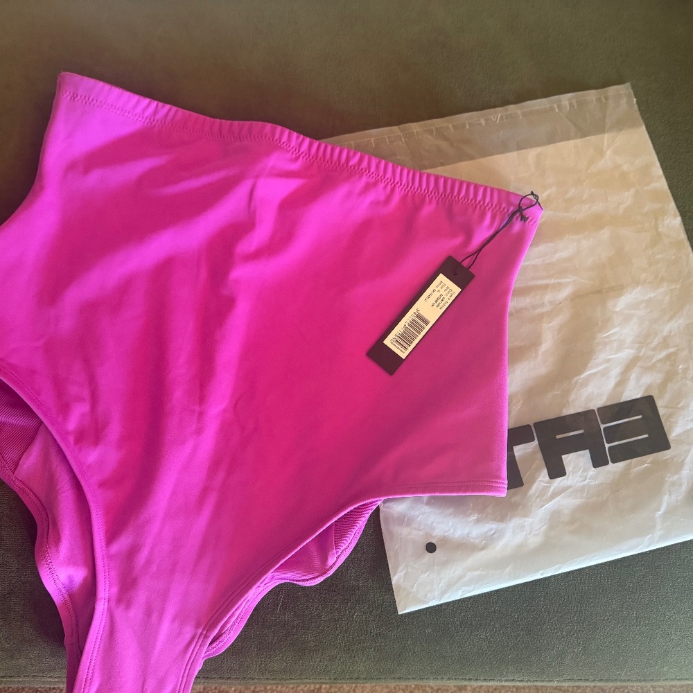 TA3 Extreme Kini Bikini Bottom Size XL NWT Orchid Purple